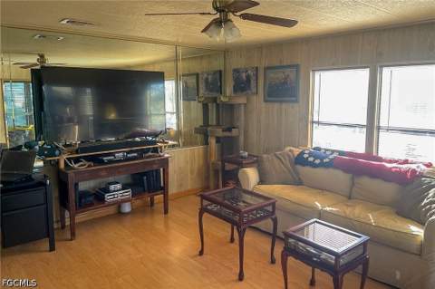 22 Ashe St, Alva FL - photo 11 of 43