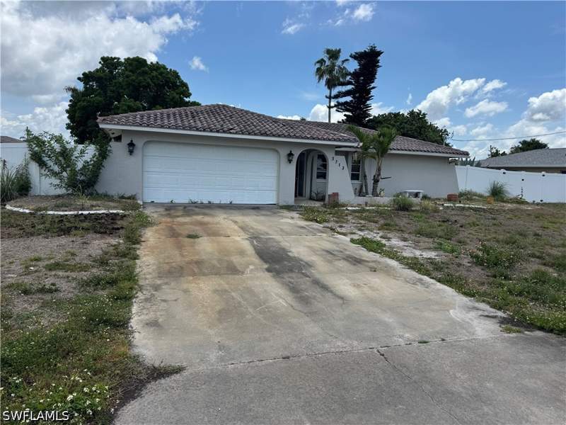3 bedroom SingleFamilyResidence at 3713 SE 8th AVE, CAPE CORAL, Cape Coral — photo 1