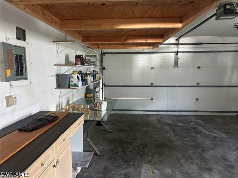 3713 SE 8th Ave, Cape Coral FL - photo 11 of 36