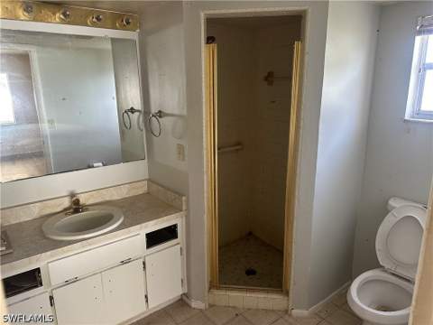 3713 SE 8th Ave, Cape Coral FL - photo 7 of 36