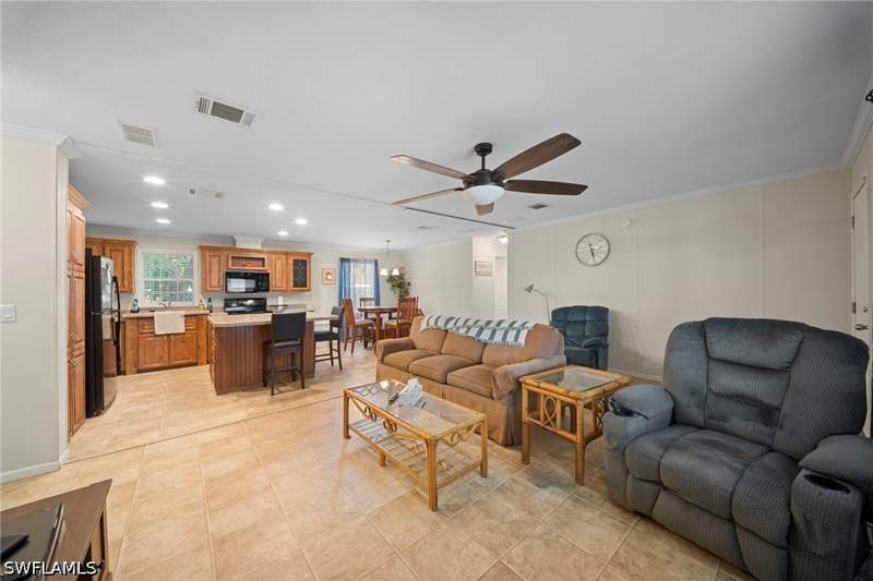 3 bedroom ManufacturedHome at 27472 Rue Viauv Ave, Imperial Bonita Estates, Bonita Springs — photo 4