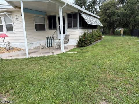 250 Santa Fe Trl, North Fort Myers FL - photo 22 of 30