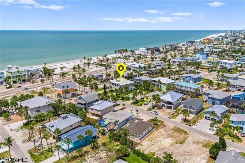 3 bedroom SingleFamilyResidence at 117 Hercules Dr, Hercules Park, Fort Myers Beach — photo 5