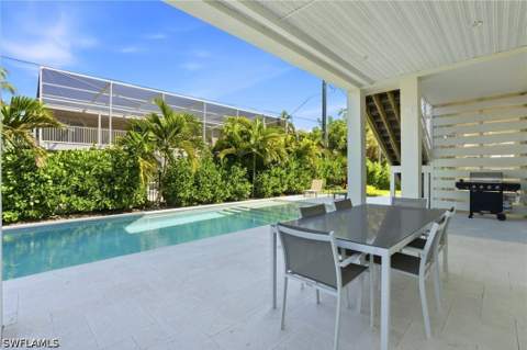 117 Hercules Dr, Fort Myers Beach FL - photo 8 of 50