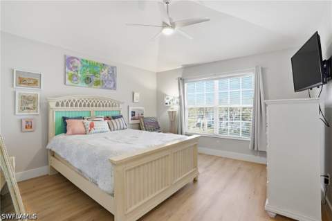 15671 Marcello Cir 124, Naples FL - photo 21 of 46