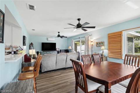 5411 Loyola Ln, Fort Myers FL - photo 9 of 29