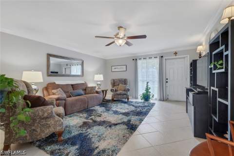 175 Crown Dr, Naples FL - photo 7 of 25