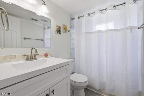5702 Foxlake Dr 4, North Fort Myers FL - photo 13 of 37