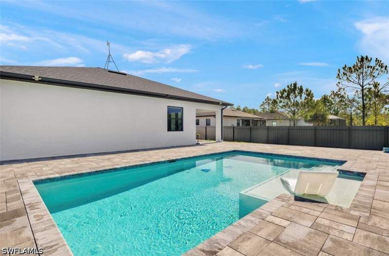 3 bedroom SingleFamilyResidence at 2552 70th Ave NE, Golden Gate Estates, Naples — photo 2