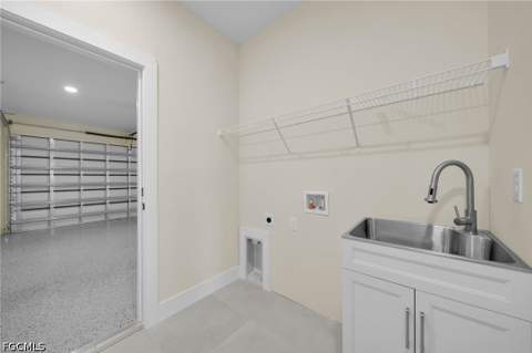 810 Carlfield Ave, Lehigh Acres FL - photo 18 of 44