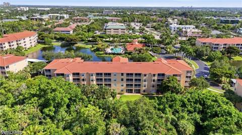 8251 Pathfinder Loop 633, Fort Myers FL - photo 24 of 27