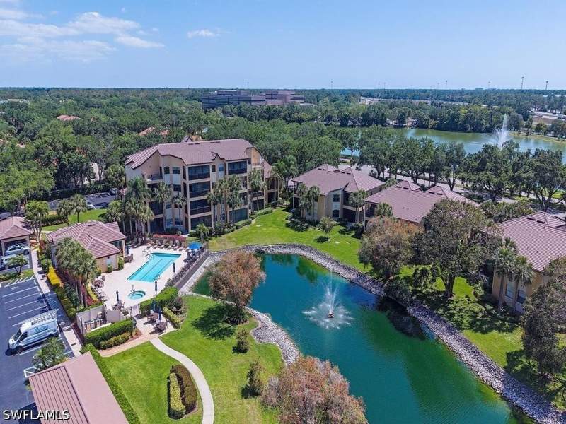 3 bedroom Condominium at 160 Vintage Cir 202, Concord, Naples — photo 3