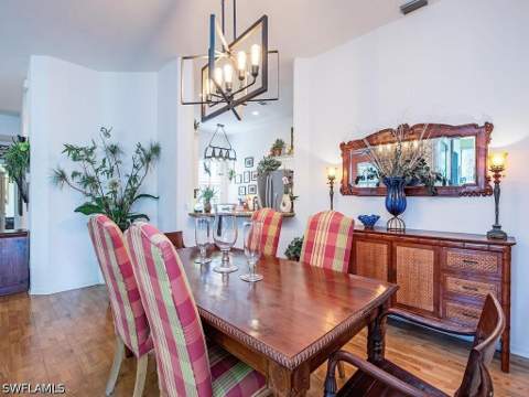 160 Vintage Cir 202, Naples FL - photo 7 of 15