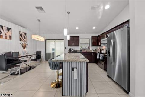 623 SE 3rd St, Cape Coral FL - photo 10 of 25