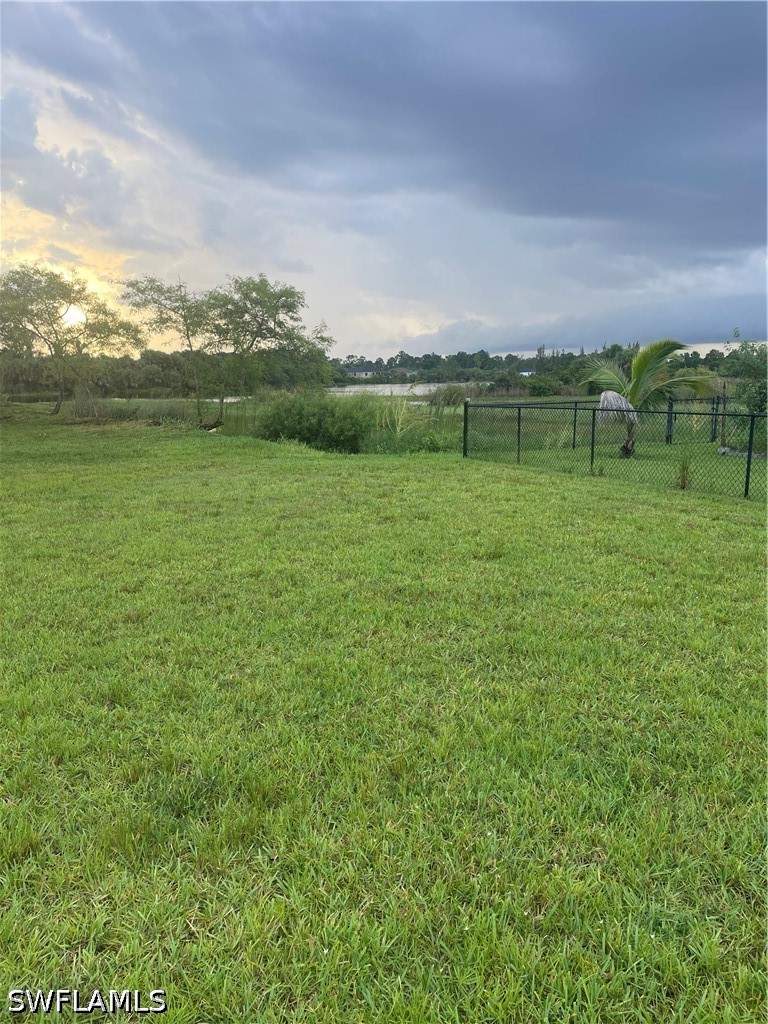 4 bedroom SingleFamilyResidence at 8137 Gopher Tortoise Trl, Town Lakes, Lehigh Acres — photo 4