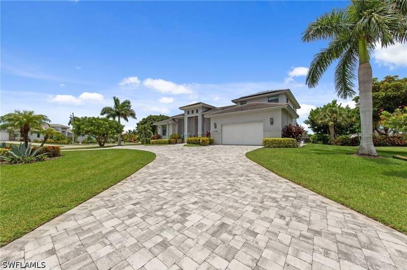 5 bedroom SingleFamilyResidence at 1066 Ruppert Rd, Marco Island, Marco Island — photo 2