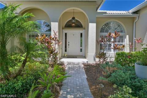 14111 Creek Ct, Fort Myers FL - photo 6 of 50