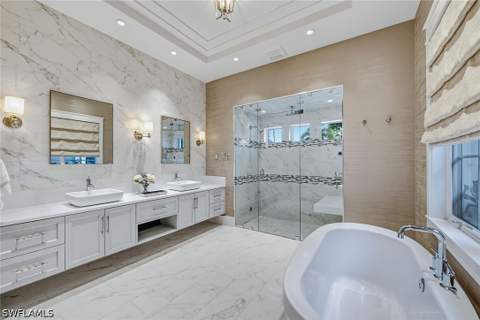 185 15th St S, Naples FL - photo 12 of 27