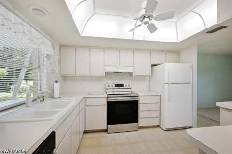 4443 Lakewood Blvd, Naples FL - photo 17 of 35