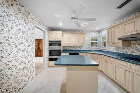 54 Grey Wing Pt, Naples FL - photo 14 of 42
