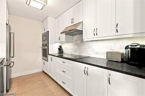 4001 Gulf Shore Blvd N 904, Naples FL - photo 14 of 50