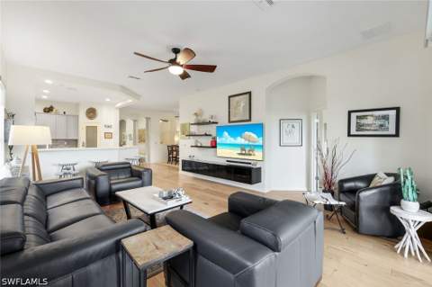 13850 Cleto Dr, Estero FL - photo 10 of 33
