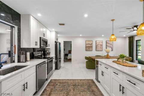 14725 Kimberly Ln, Fort Myers FL - photo 6 of 42