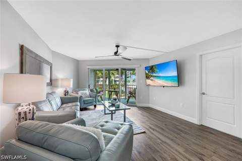 270 N Collier Blvd 205, Marco Island FL - photo 8 of 31