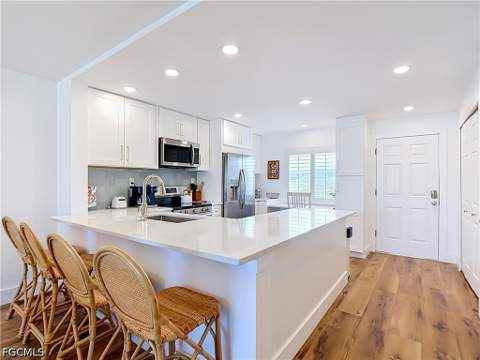 979 E Gulf Dr D433, Sanibel FL - photo 11 of 46