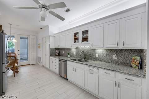 828 Hideaway Cir E 423, Marco Island FL - photo 16 of 41
