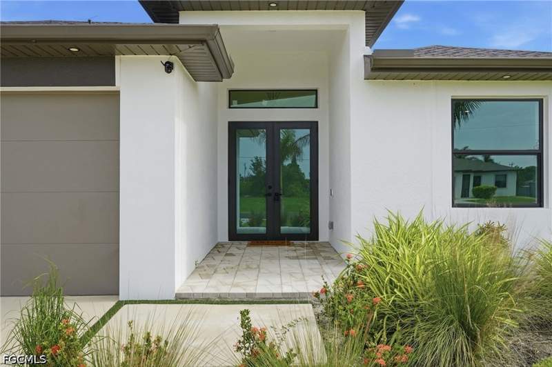 3 bedroom SingleFamilyResidence at 325 NE 15th Ter, Cape Coral, Cape Coral — photo 5