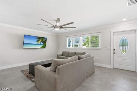 345 Donora Blvd, Fort Myers Beach FL - photo 10 of 39