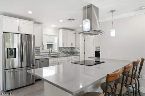 345 Donora Blvd, Fort Myers Beach FL - photo 13 of 39