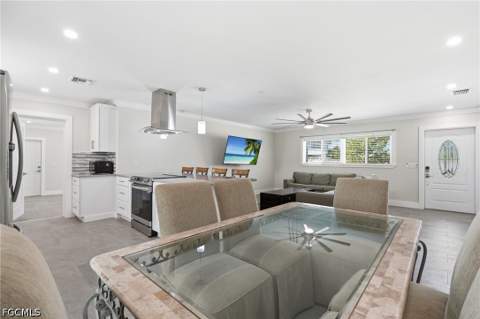 345 Donora Blvd, Fort Myers Beach FL - photo 16 of 39