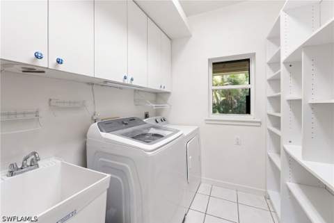 875 20th St NE, Naples FL - photo 10 of 46