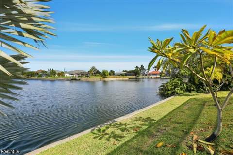 1723 SW 31st Ln, Cape Coral FL - photo 11 of 29
