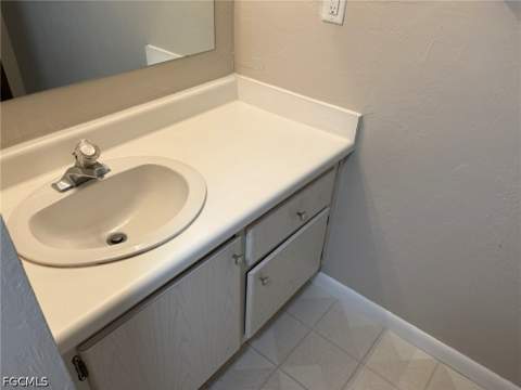 3704 Broadway 214, Fort Myers FL - photo 18 of 31