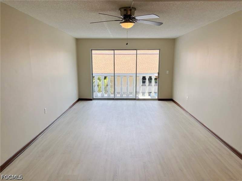 2 bedroom Condominium at 3704 Broadway 214, Windsor West, Fort Myers — photo 4