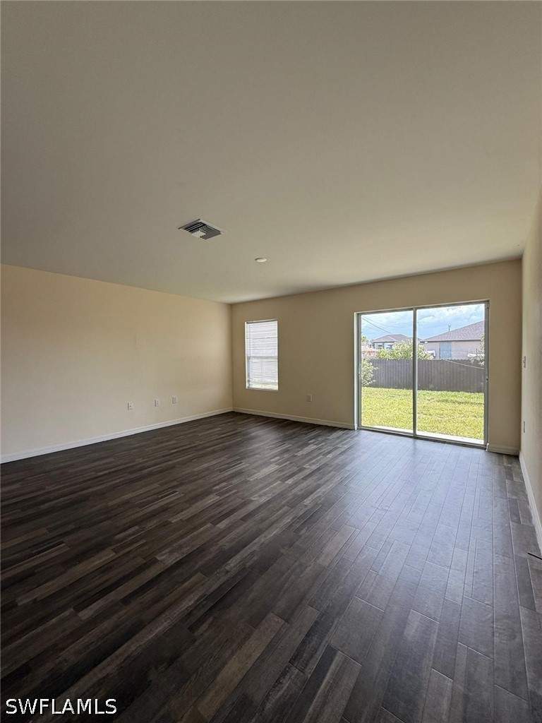 3 bedroom SingleFamilyResidence at 26 NE 12th Ter, Cape Coral, Cape Coral — photo 3