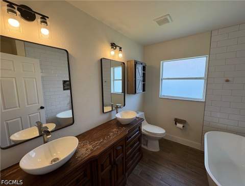 1417 NE 4th Pl, Cape Coral FL - photo 14 of 29