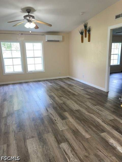 5460 Jackson Rd, Fort Myers FL - photo 8 of 32