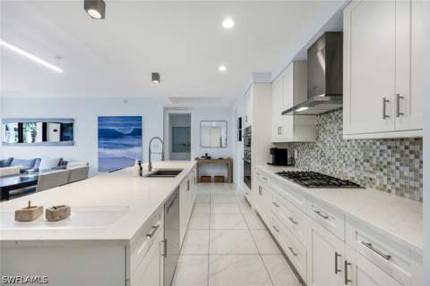 1135 3rd Ave S 303, Naples FL - photo 9 of 28