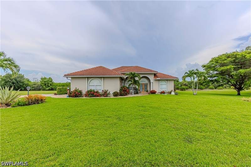 3 bedroom SingleFamilyResidence at 12288 Casals Ln, Bell Villa, Bonita Springs — photo 2