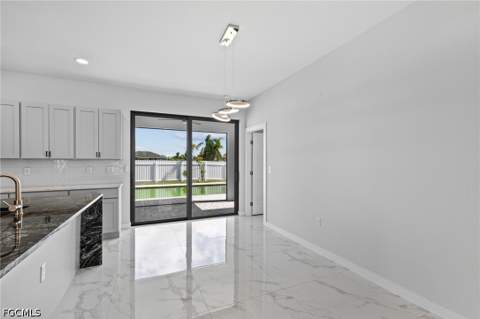 3921 NW 40th Ln, Cape Coral FL - photo 10 of 34