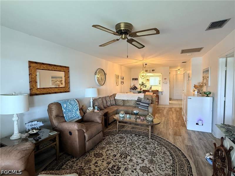2 bedroom Condominium at 1339 SE 46th Ln 8, Lady Dolphin Condo, Cape Coral — photo 5