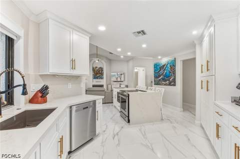 2318 SE 27th St, Cape Coral FL - photo 14 of 50
