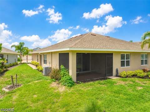 20587 Plumwood Loop, North Fort Myers FL - photo 21 of 38