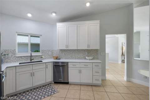 11054 Linnet Ln, Naples FL - photo 13 of 35