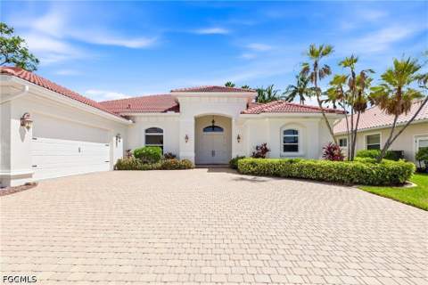 1817 Lagoon Ln, Cape Coral FL - photo 7 of 50