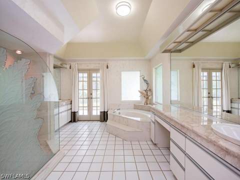 1926 Princess Ct, Naples FL - photo 15 of 29